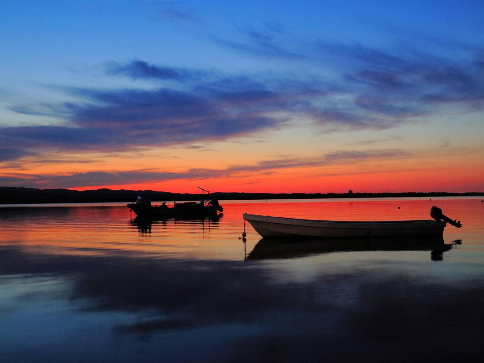 Emotive sunset by the lake